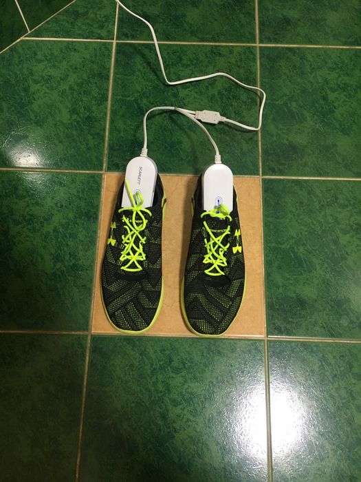 Фирменные Английский SCARLETT сушилки для обуви, сушат бережно и нежно