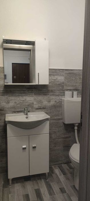 Vand garsoniera zona tic tac