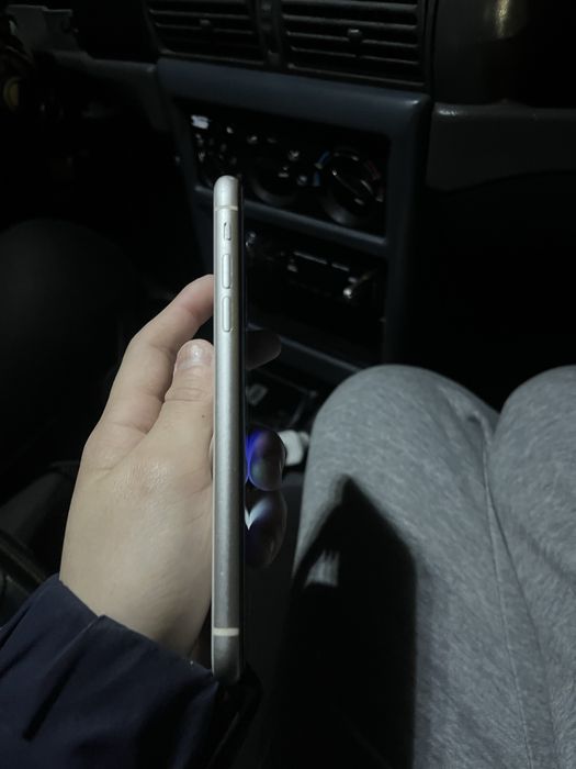 Айфон 11 жақсы белый