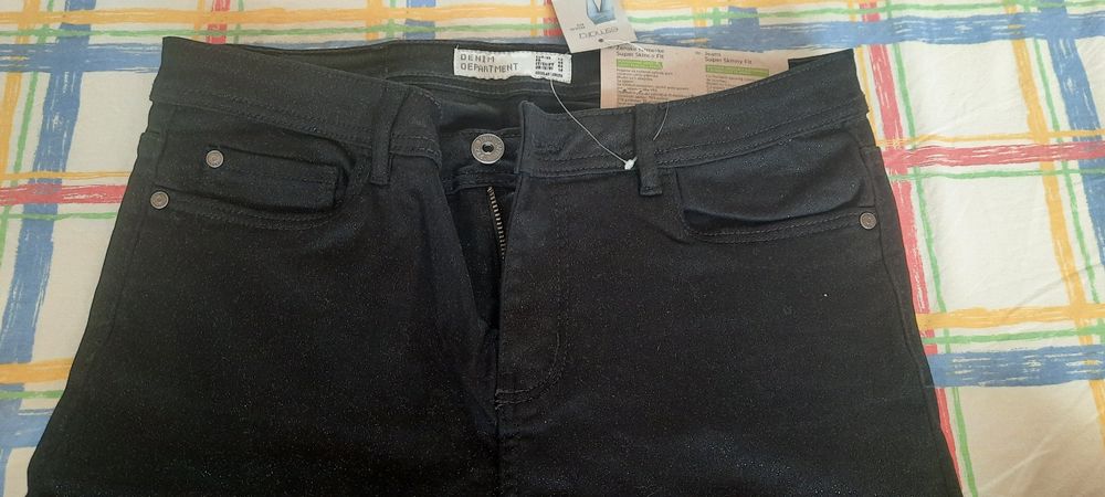 Pantaloni cu sclipici