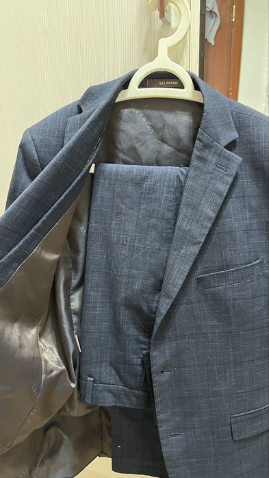 Костюм темно синий