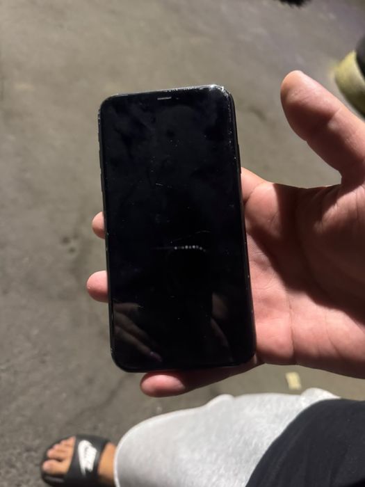 Iphone 11 128gb. 84% акб