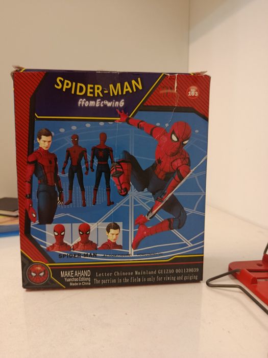 Фигурка человек паук