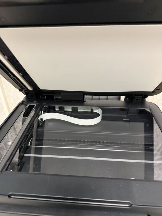 Принтер-сканер Canon цветной