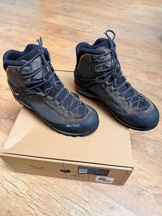 Bocanci trekking barbati Salewa Crow GTX nr. 44.5