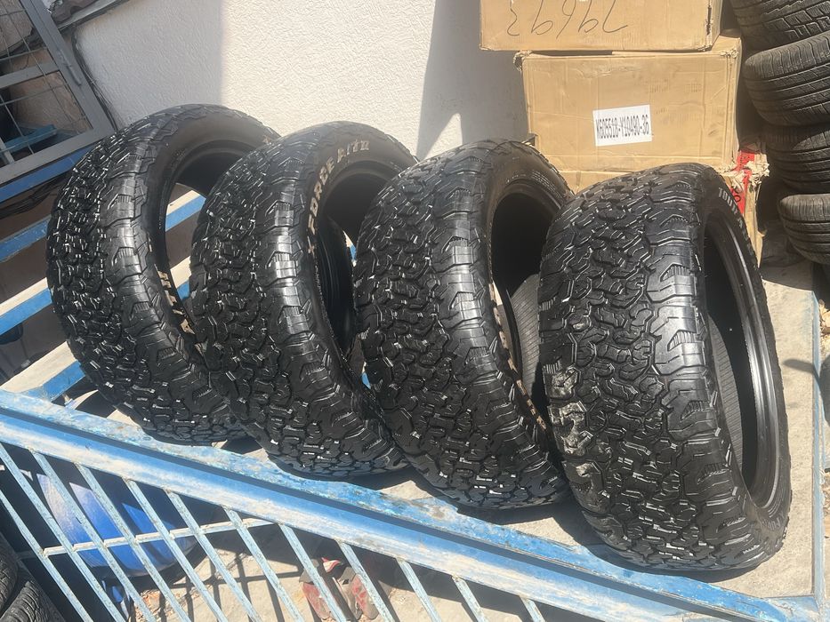 Шины а/т 265/50:20