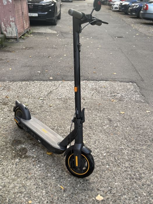 Trotineta electrica Ninebot G30