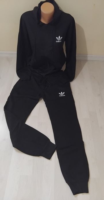 Trening dama Adidas si Nike ieftin.