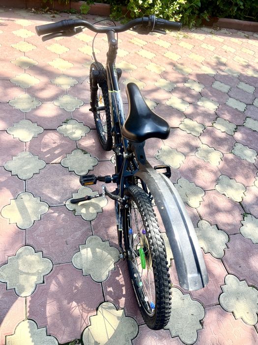 Vand bicicleta rockrider st 500