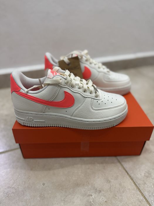 Nike Air Force 1, masura 40, noi