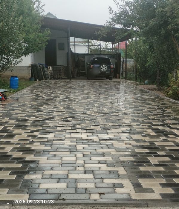 Укладка брусчатка бардюры