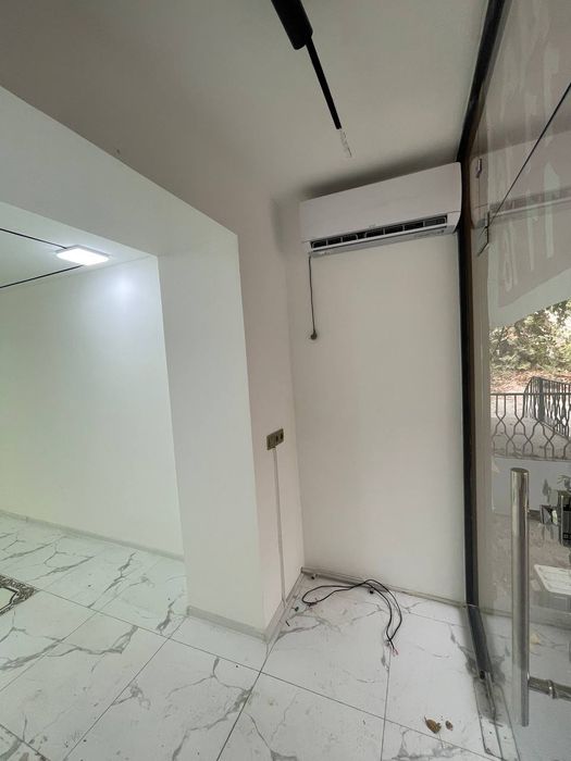 Arenda ofis  yōl yuzida 1-liniya chilonzor 22. Maklersiz Ōzimni joyim