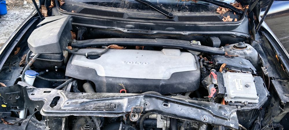 Volvo XC90 2.4 185HP НА ЧАСТИ