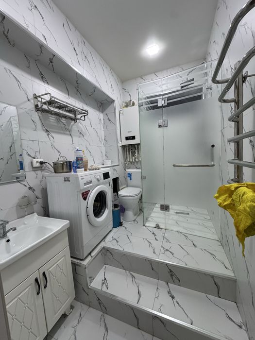 Зудлик билан 50кв 2хона Студияли квартирамиз сотилади адрес:Вокзал