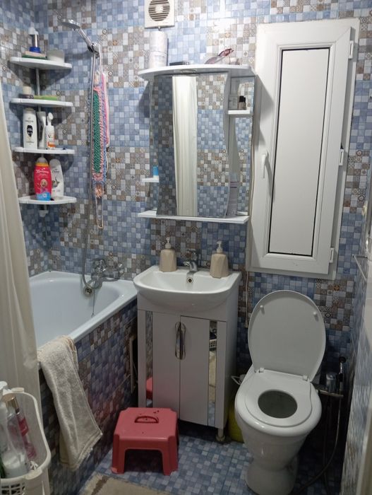 Продам квартиру 3-х комнатную