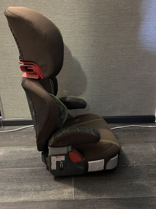 Авто кресло Graco 4-12 лет