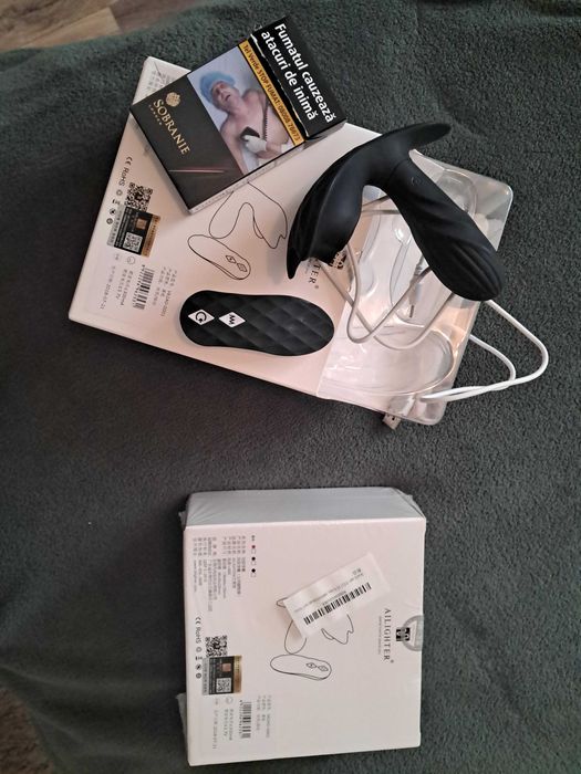 Aparat masaj  vibbratii si telecomanda