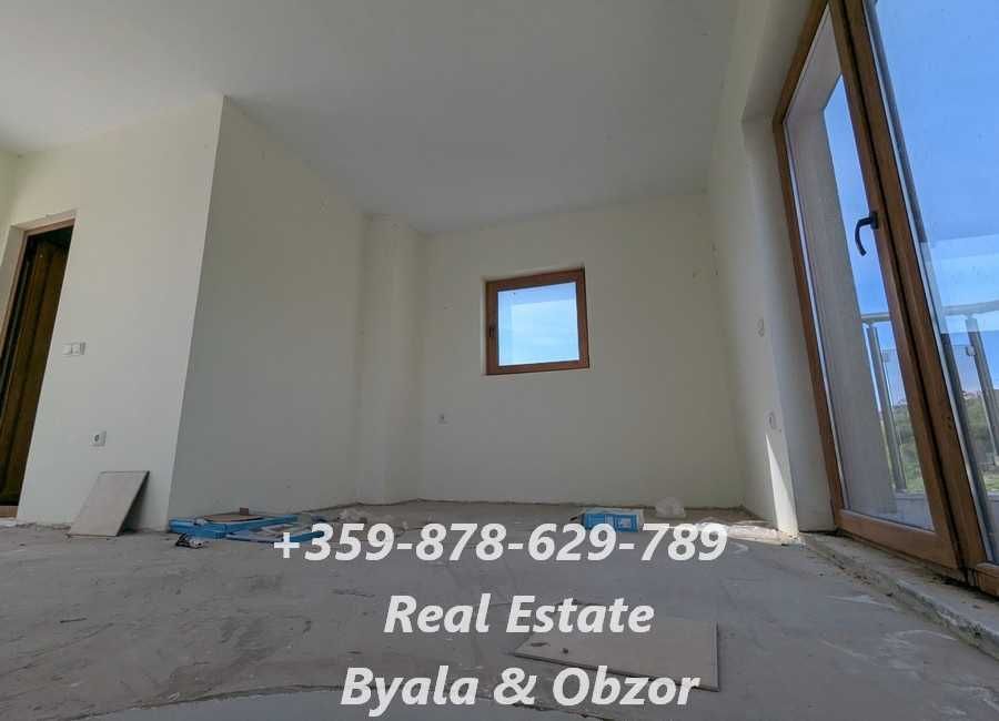 Продава се Двустаен апартамент в Бяла - 70 кв.м за 929 €/кв.м - Снимка #6