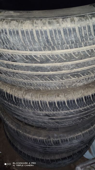 Продам покрышки б/у