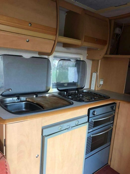 Каравана Bailey 590