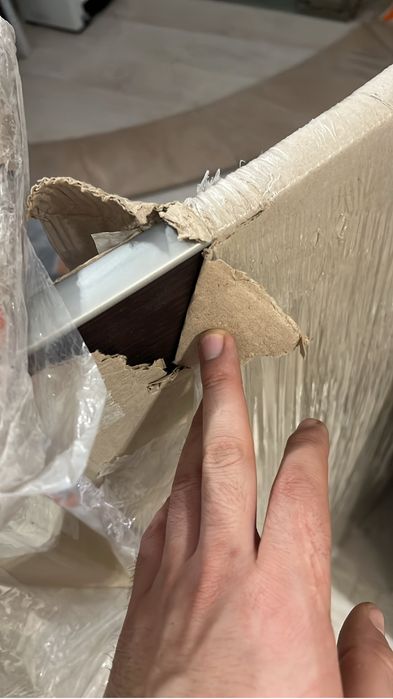 Ресепшен стол администратора