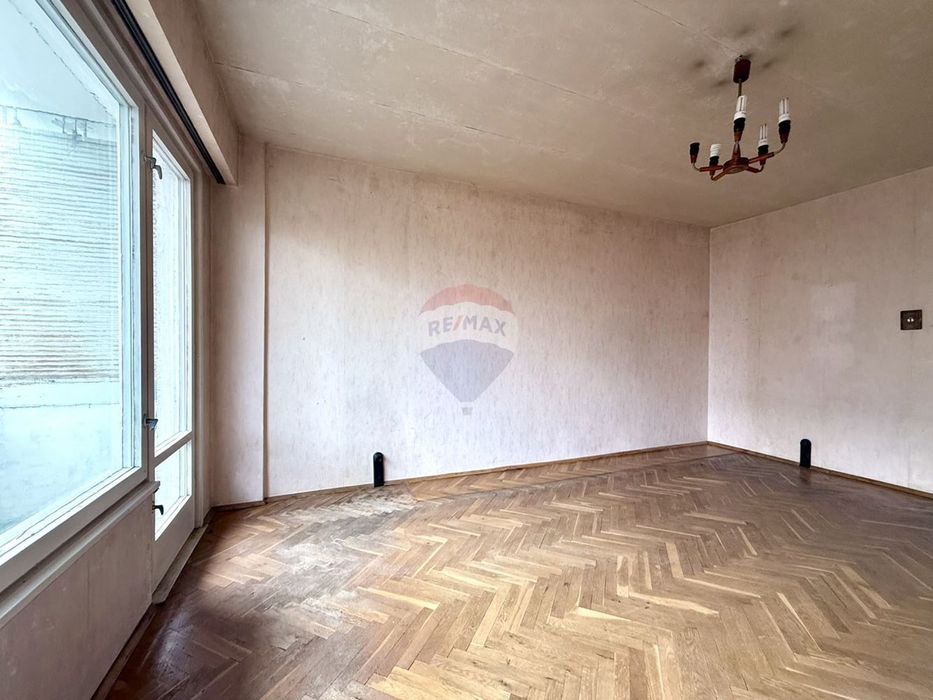 Продава се Тристаен апартамент в Варна, Левски - 80 кв.м за 1039 €/кв.м - Снимка #6