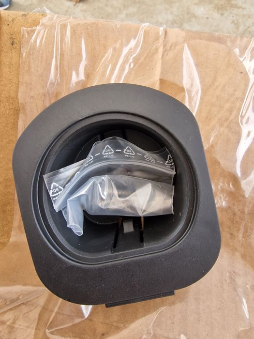 PORSCHE Cayenne Panamera Taycan 971 97A 97B Скоба 9Y0915344