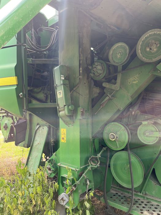 Dezmembrez combina agricola John Deere 9880 STS