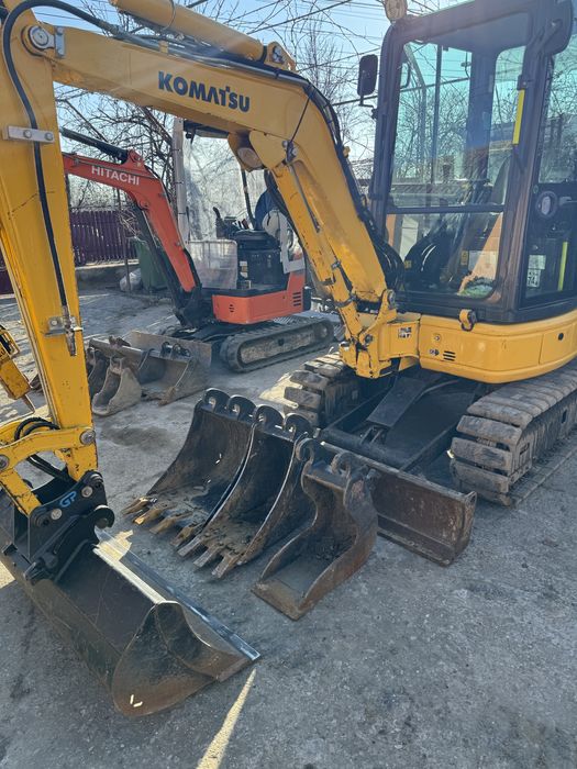Inchiriere excavator piconat beton bascula