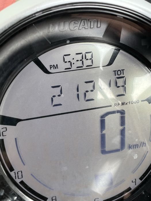 Motoideea vinde DUCATI Scrambler Classic 800  ABS 2015 Rate Garantie