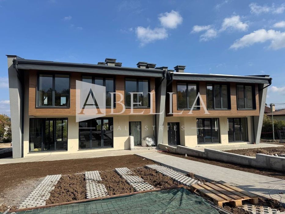 Къща в София-с.Панчарево площ 253 цена 499500