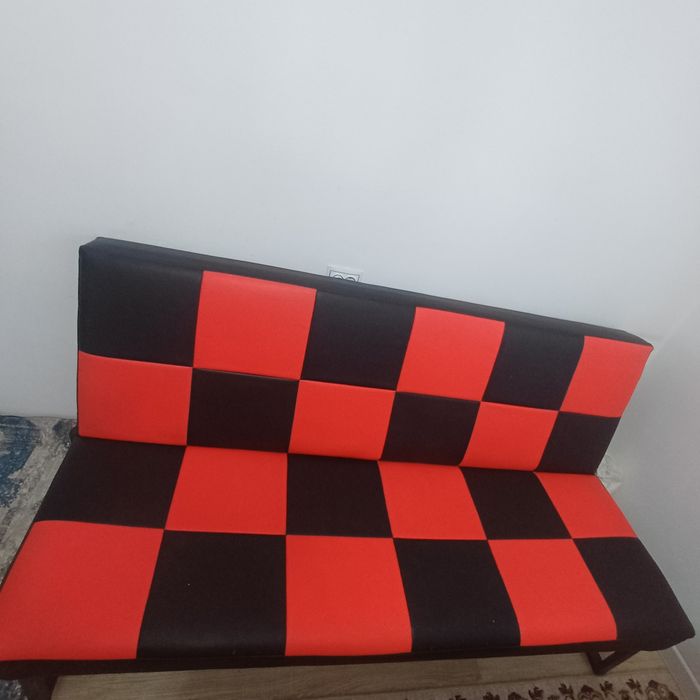 Продам диван шахмат