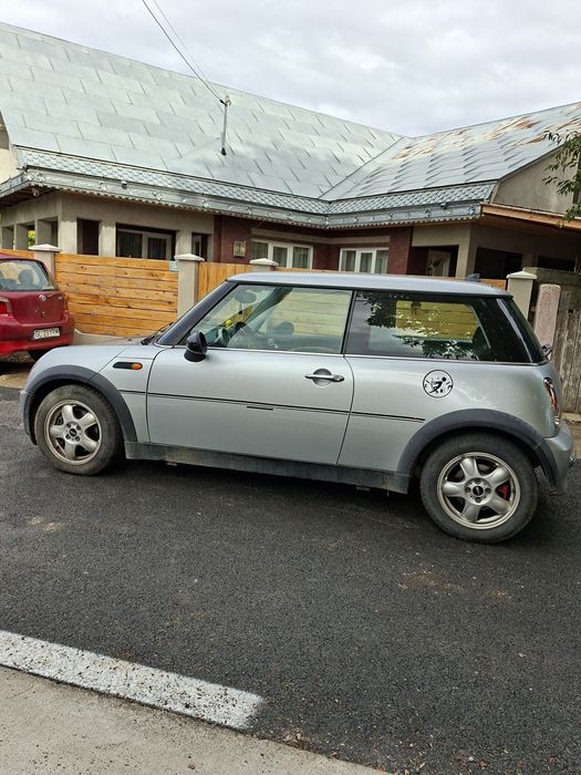 Mini Cooper 1.6i