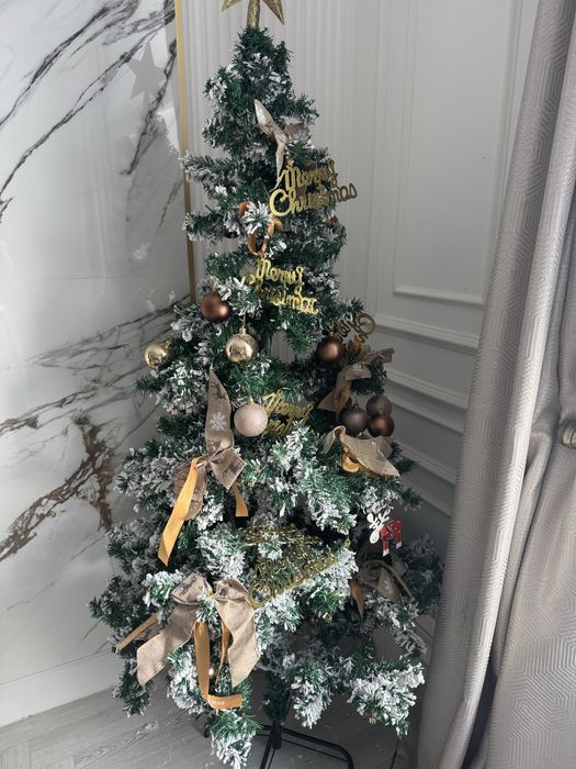 Продам Елку 180см