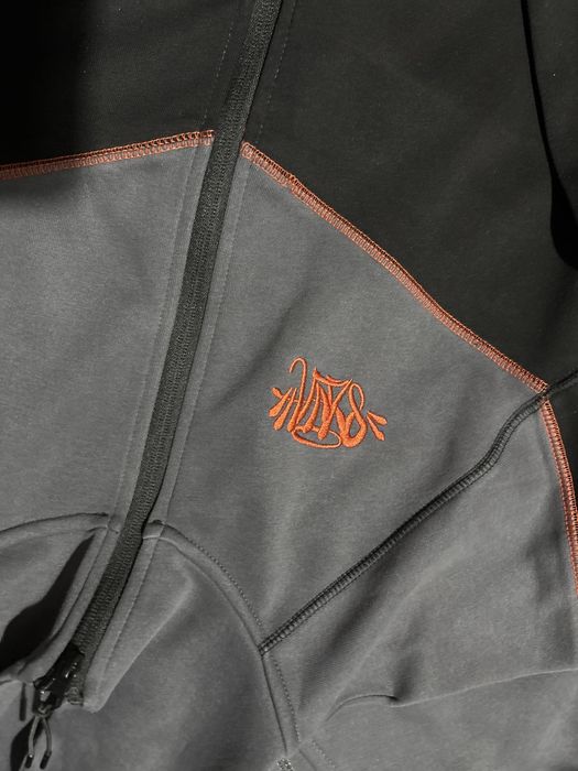 Compleu Nike Tech x SYNA M