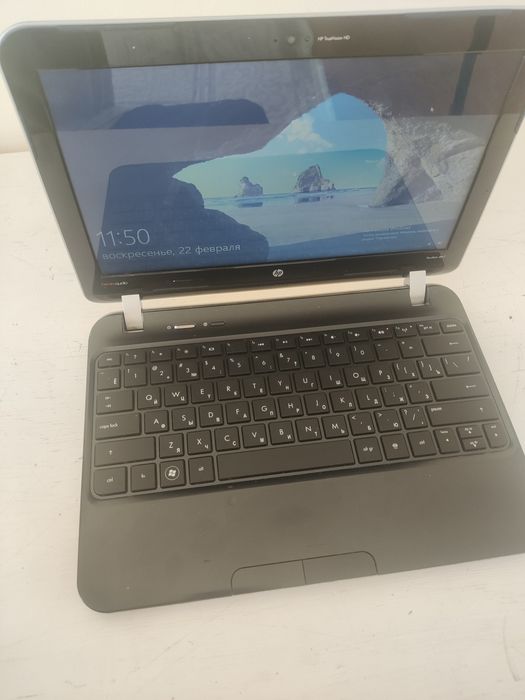 HP Pavilion dm1.