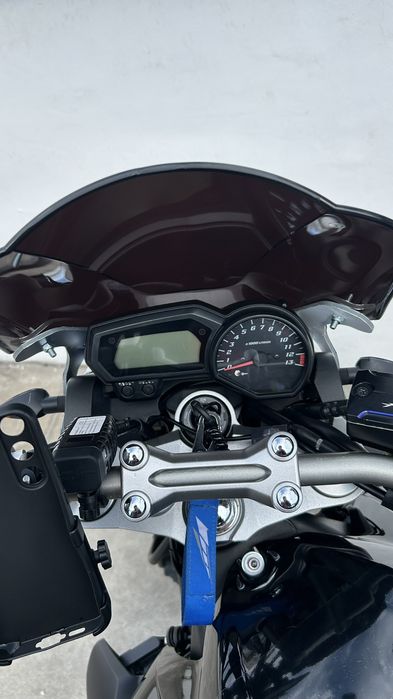 Слюда за ямаха FZ1