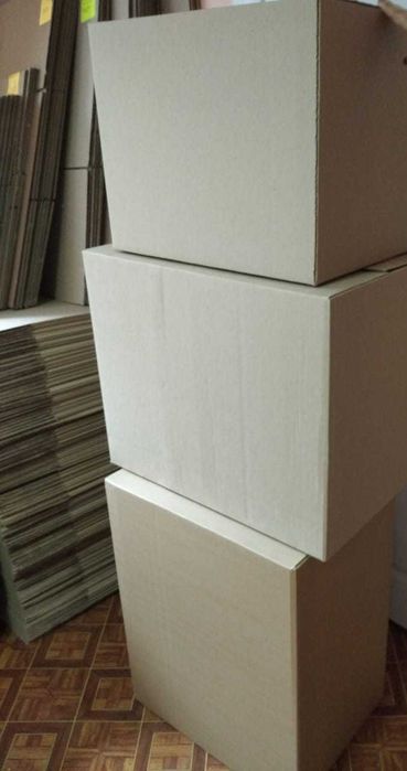 Картонные коробки, коробки оптом для переезда