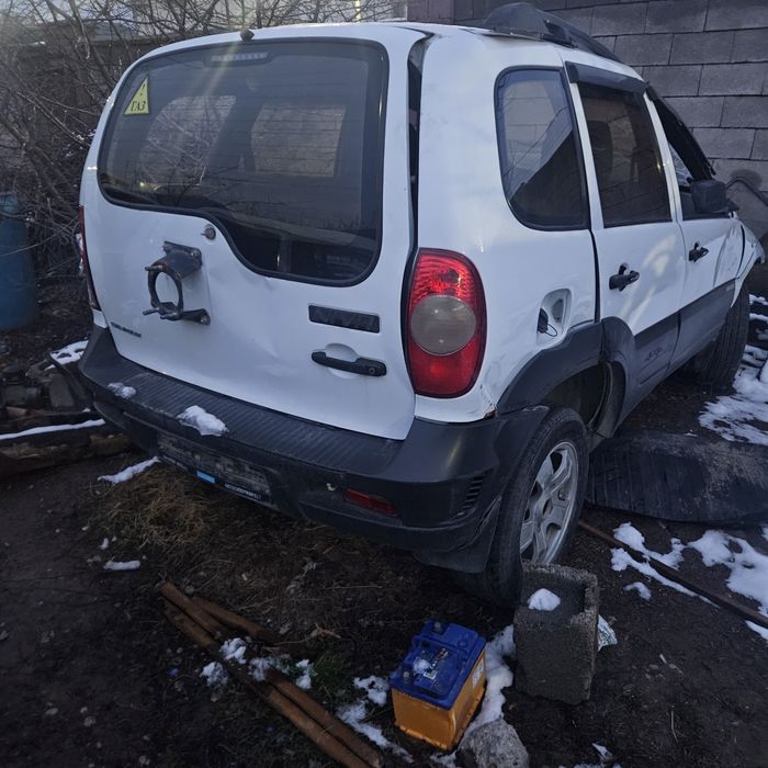 Шевроле нива разбор