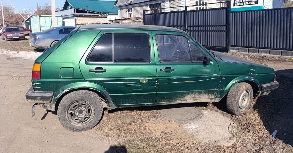 Срочно продам машину