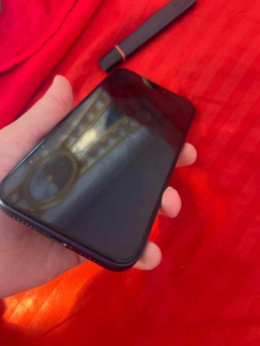Vând iphone 17 pro max 256 gb 100 baterie 105 cicluri in dezvoltare