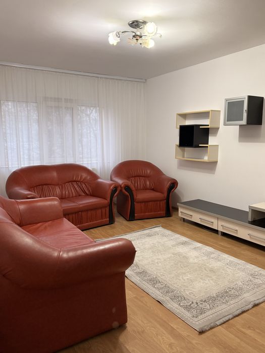 Inchiriez apartament 2 camere
