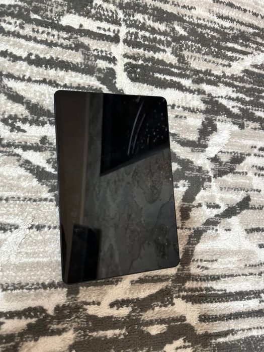 Redmi pad 2   8/256  sim 4G holati ideal yangi olganimga 1 hafta boldi