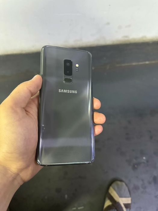 Продам или обмен Самсунг S9+