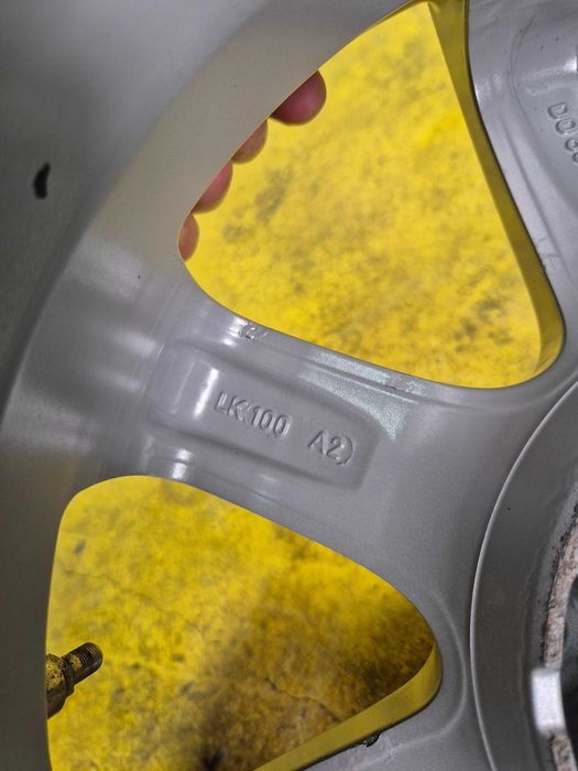 4 Jante Aliaj 4x100 15'' Dedicate Dacia Logan Dokker Sandero 6.5J ET 45 - Impecabile !