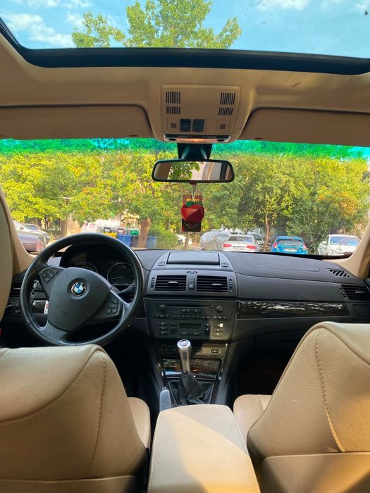 BMW X3 2.0D. 2007,165 783.