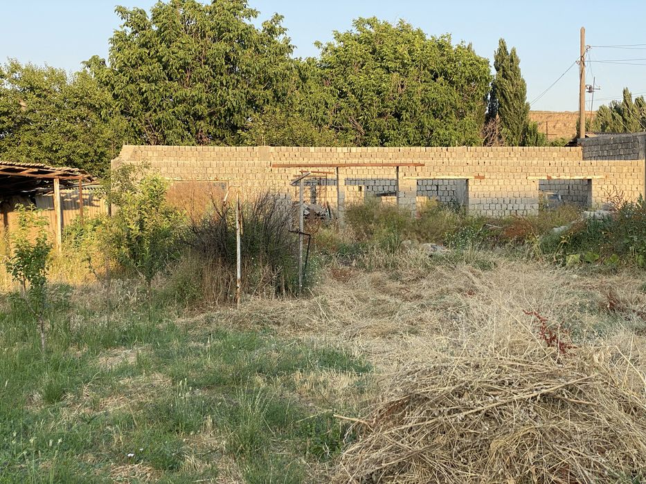 Земельный участок