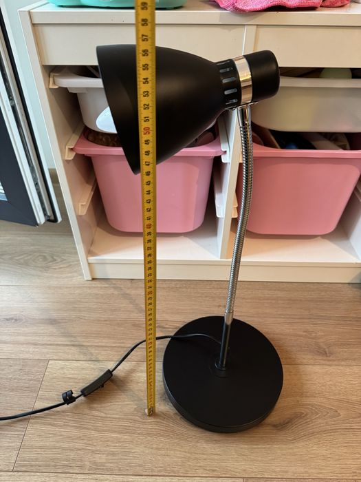 Lampa de birou neagra flexibila