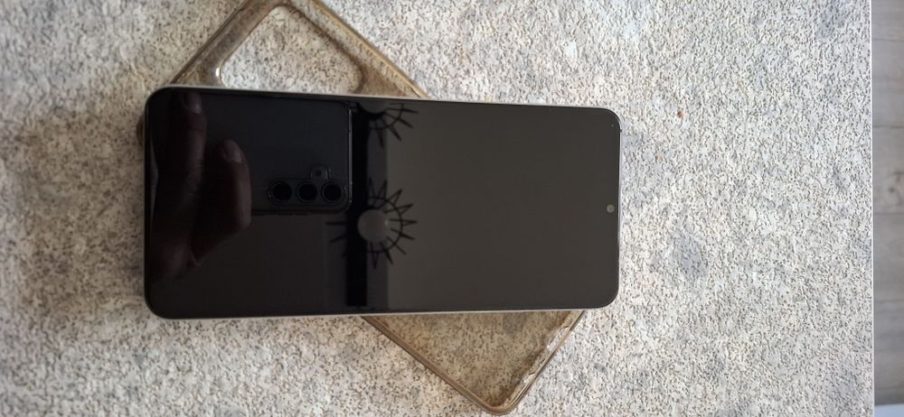 Смартфон Realme C53