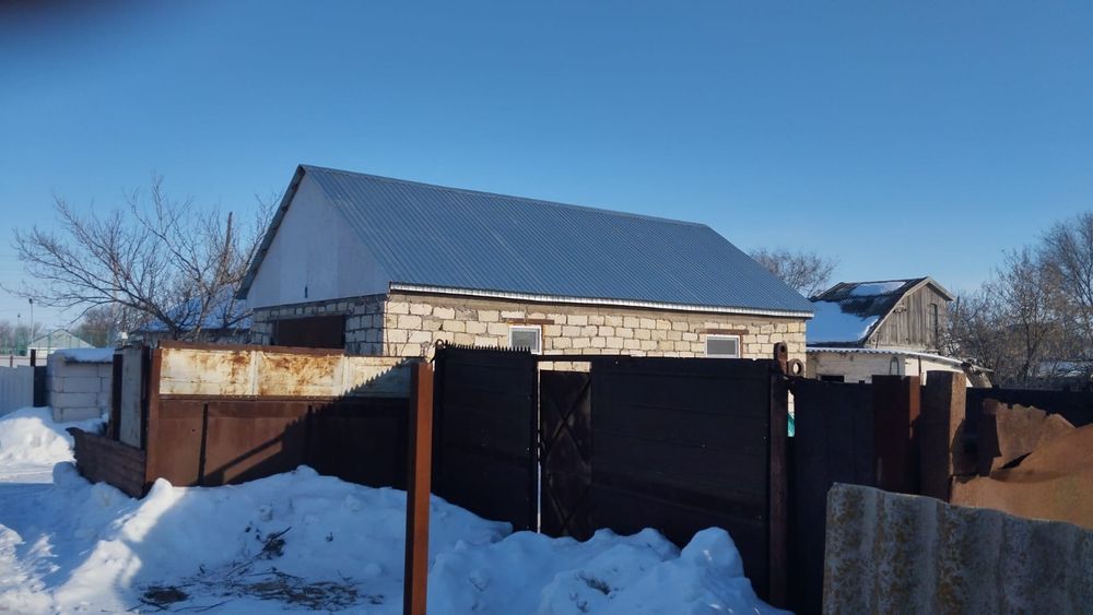 Продам гараж можно сделать под жилой дом